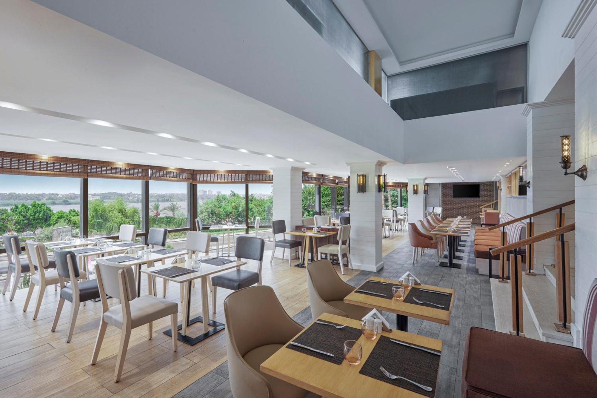 Holiday Inn Cairo Maadi By Ihg Exterior foto