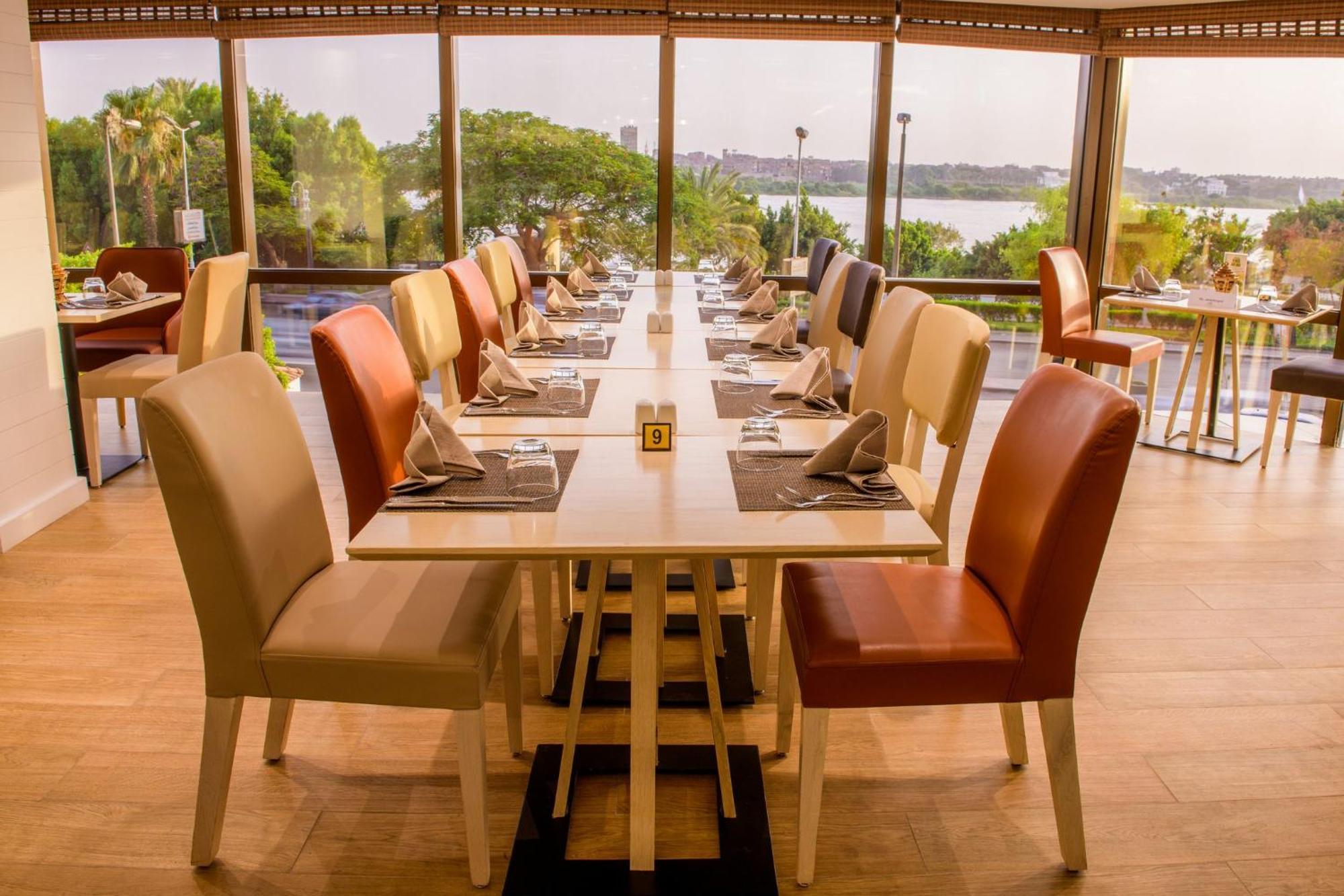 Holiday Inn Cairo Maadi By Ihg Exterior foto