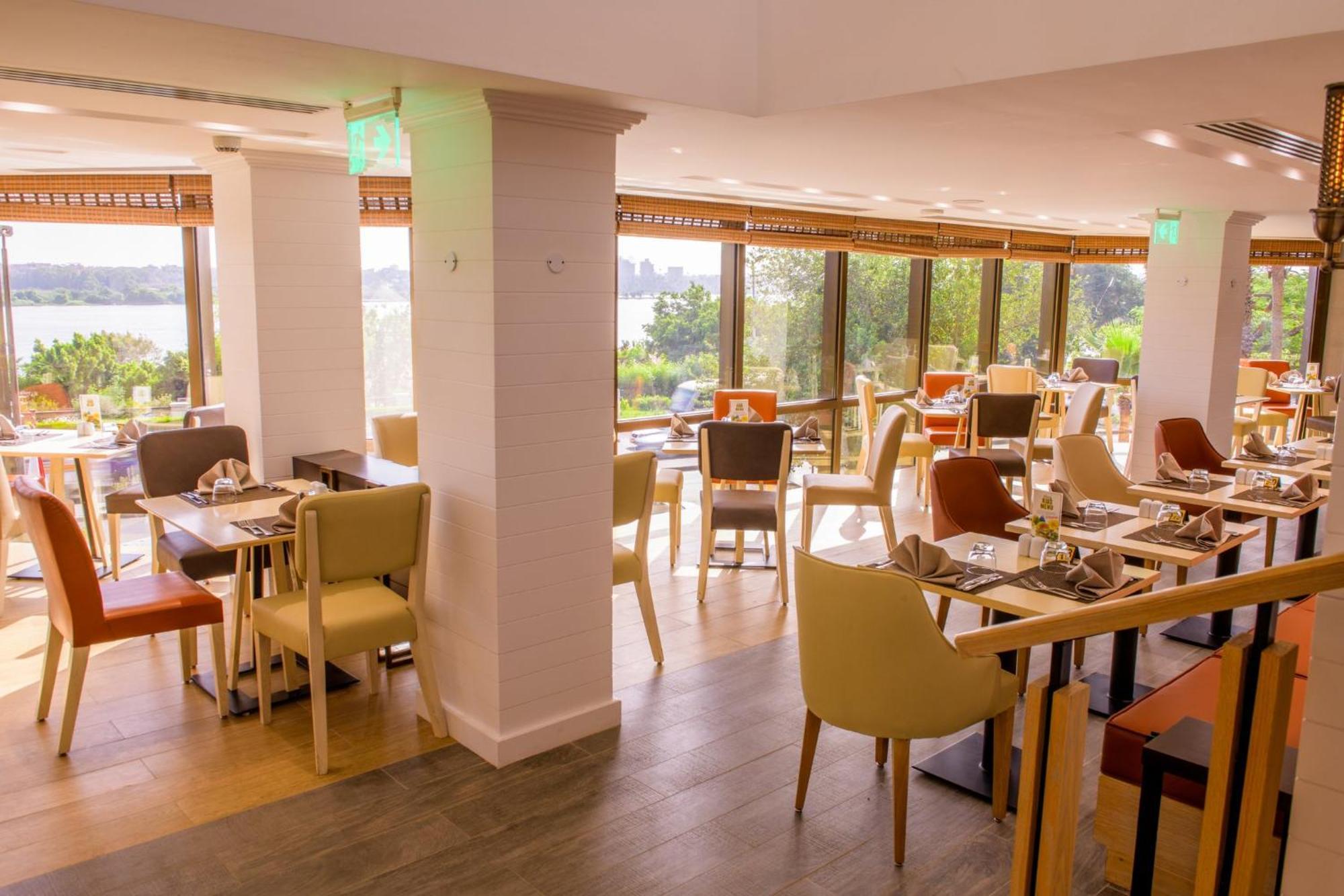 Holiday Inn Cairo Maadi By Ihg Exterior foto