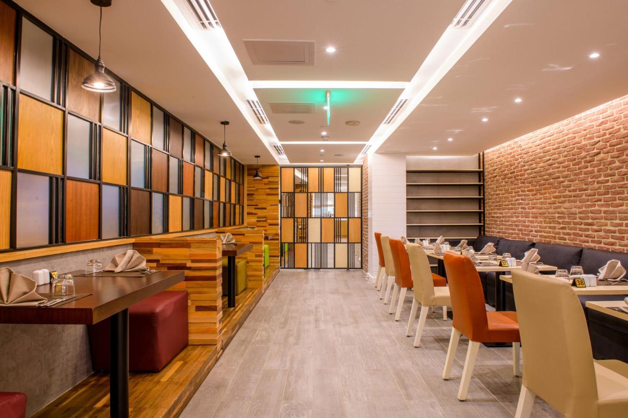 Holiday Inn Cairo Maadi By Ihg Exterior foto